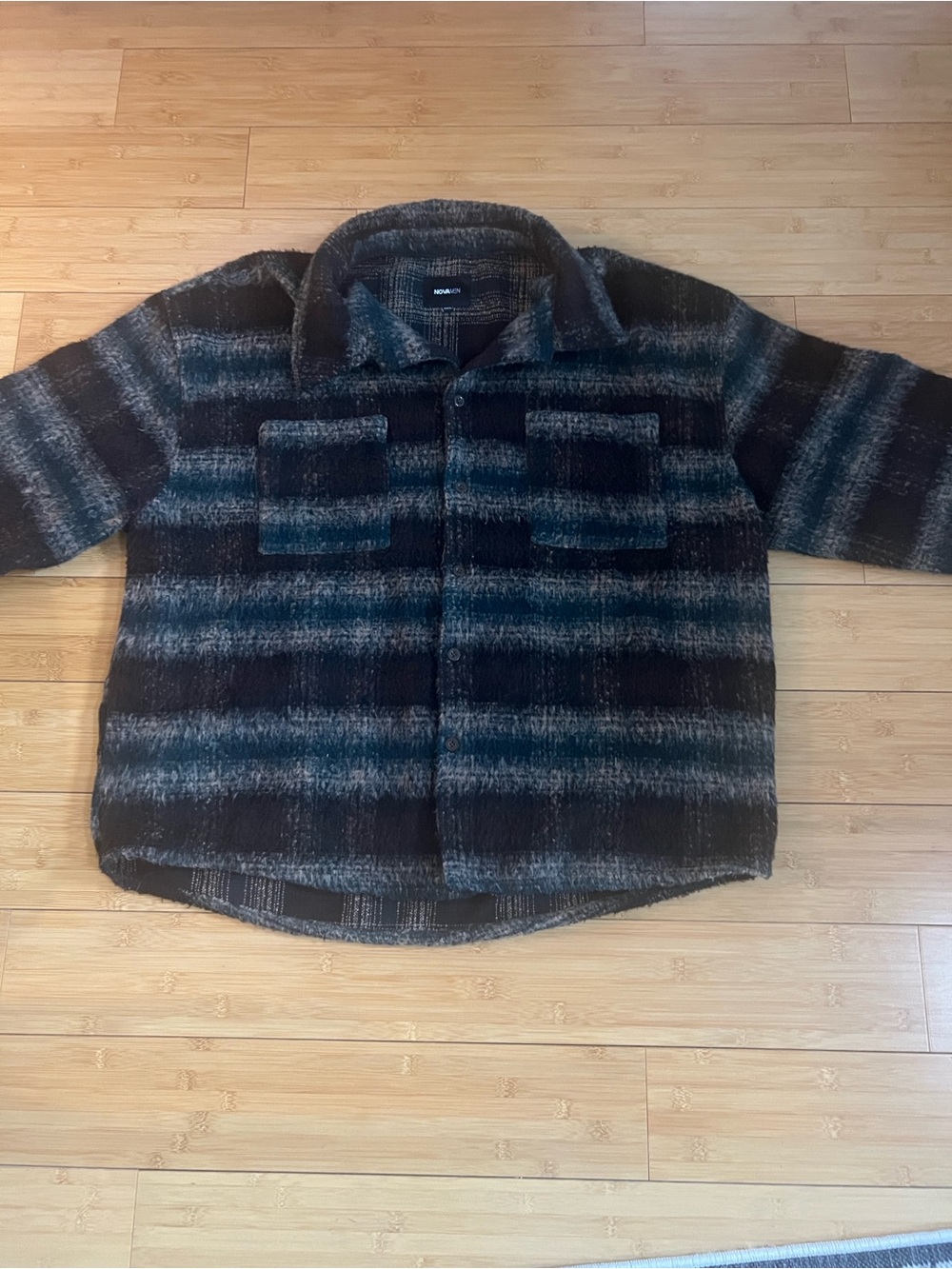 Fashion Nova Men's Black and Gray Striped Plush Shacket